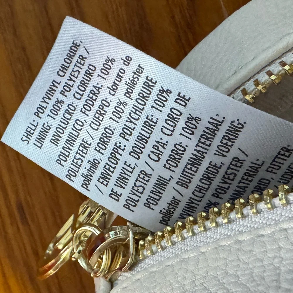 Disney Loungefly Crossbody Pin Bag with Gold Castle “Where Dreams Come True” - Picture 13 of 13